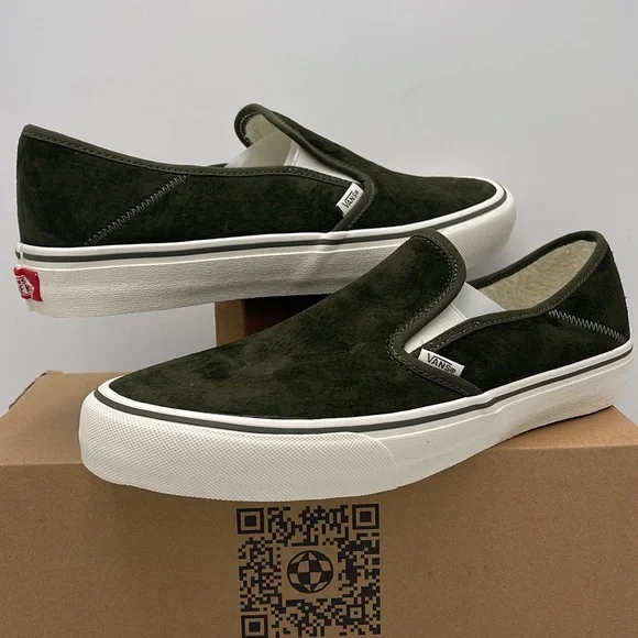 Vans Men's Green Classic Slip-On Slip-On Vr3 SfSherpa Grape Leaf/Marshma
